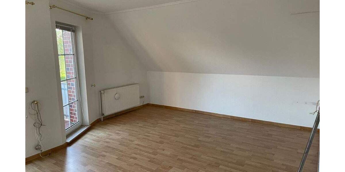 Etagenwohnung Jever - 3 Zimmer, 85 m&sup2;, 800&euro; | Angebot:24581501