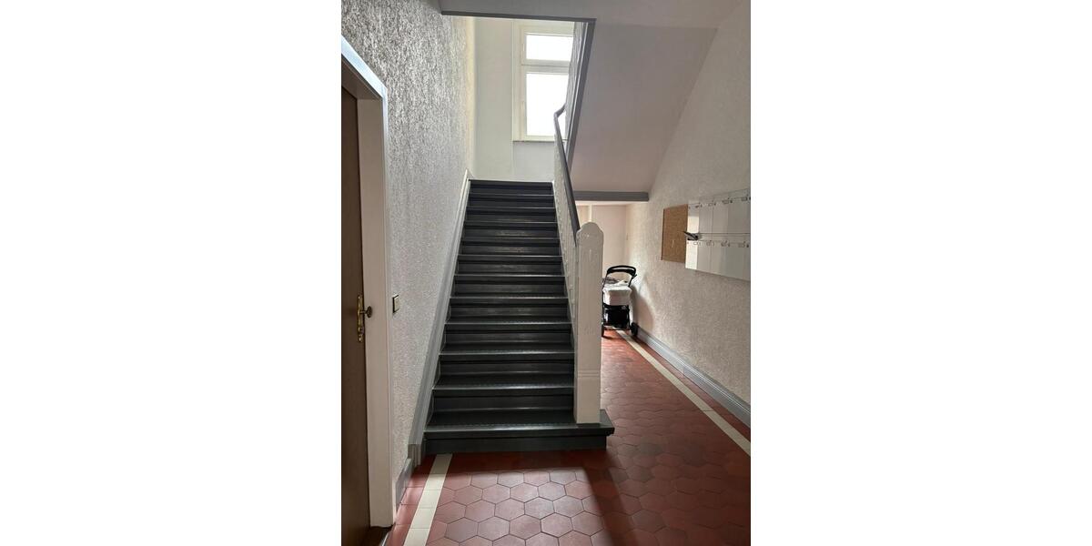 Etagenwohnung Remscheid - 3 Zimmer, 83 m&sup2;, 710&euro; | Angebot:26634214