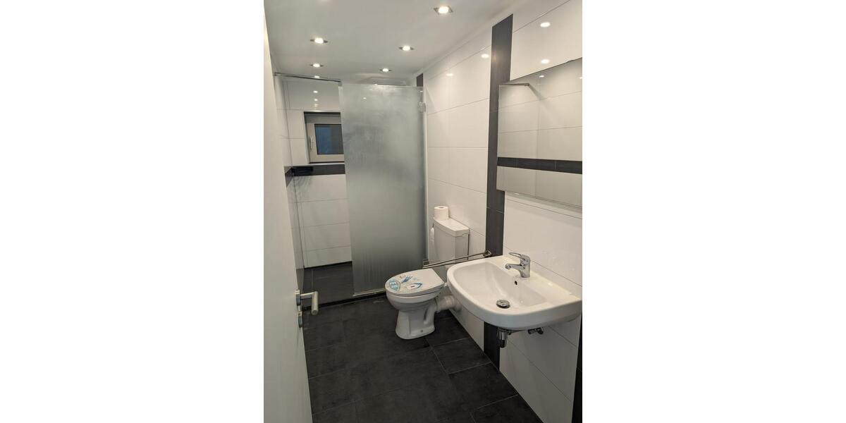 Etagenwohnung Lage - 1 Zimmer, 56 m&sup2;, 460&euro; | Angebot:25175263