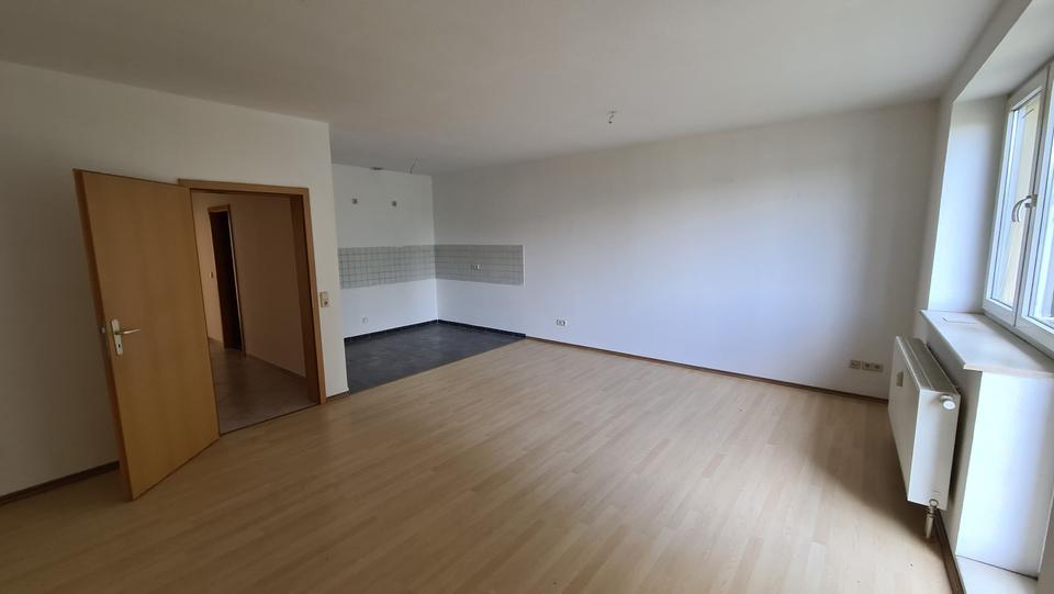 Etagenwohnung Köthen (Anhalt) - 2 Zimmer, 63 m&sup2;, 430&euro; | Angebot:26463275