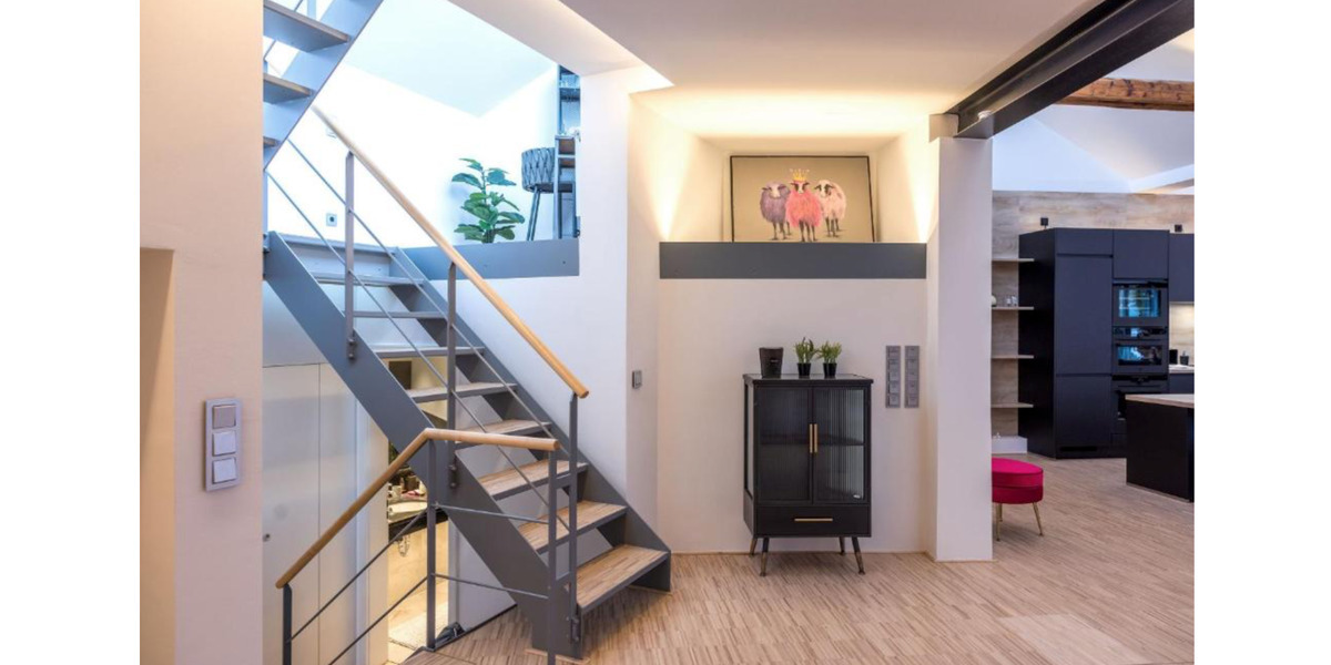 Wohnen auf Zeit Gütersloh - 4 Zimmer, 245 m&sup2;, 99&euro; | Angebot:25209028