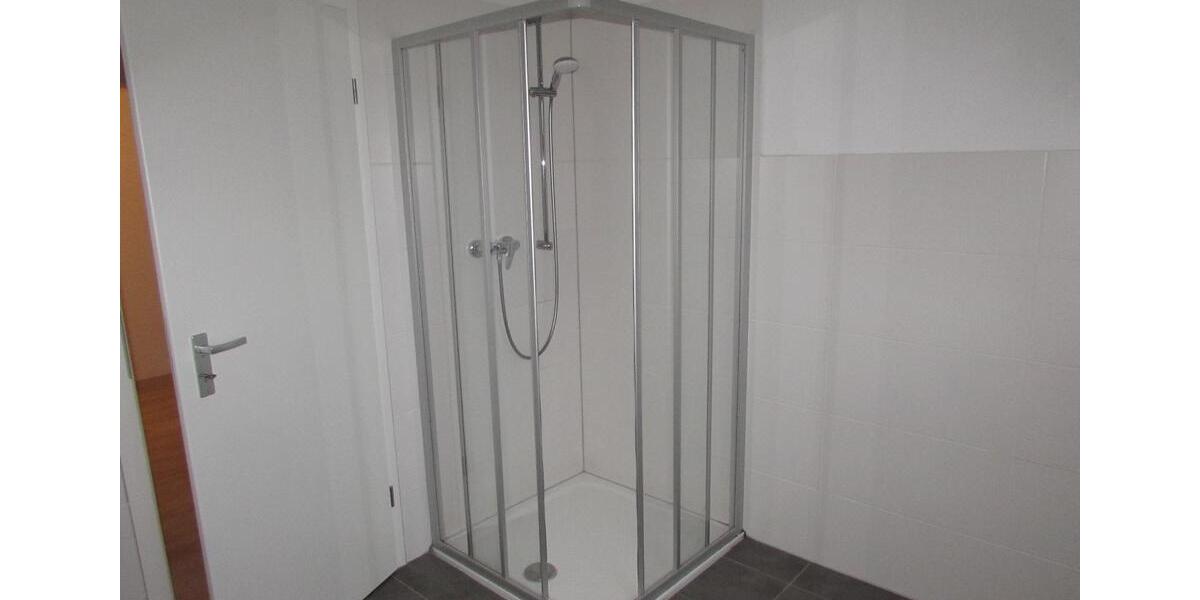 Etagenwohnung Kronach - 3 Zimmer, 85 m&sup2;, 620&euro; | Angebot:25046121