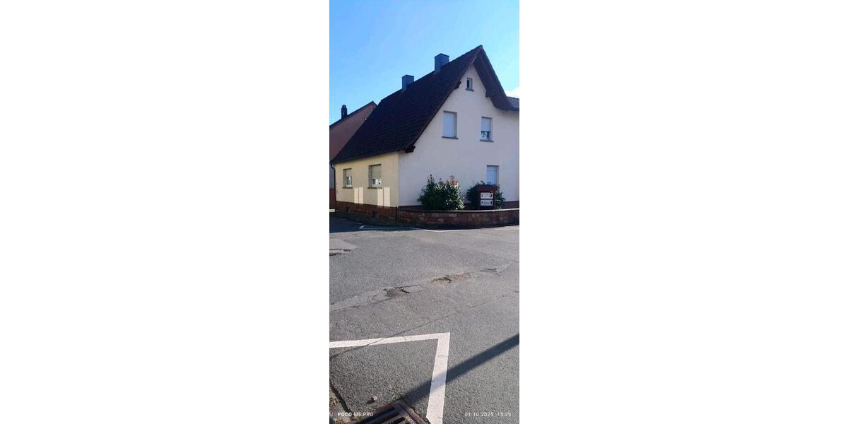Erdgeschoßwohnung Großheubach - 3 Zimmer, 83 m&sup2;, 123&euro; | Angebot:26638685