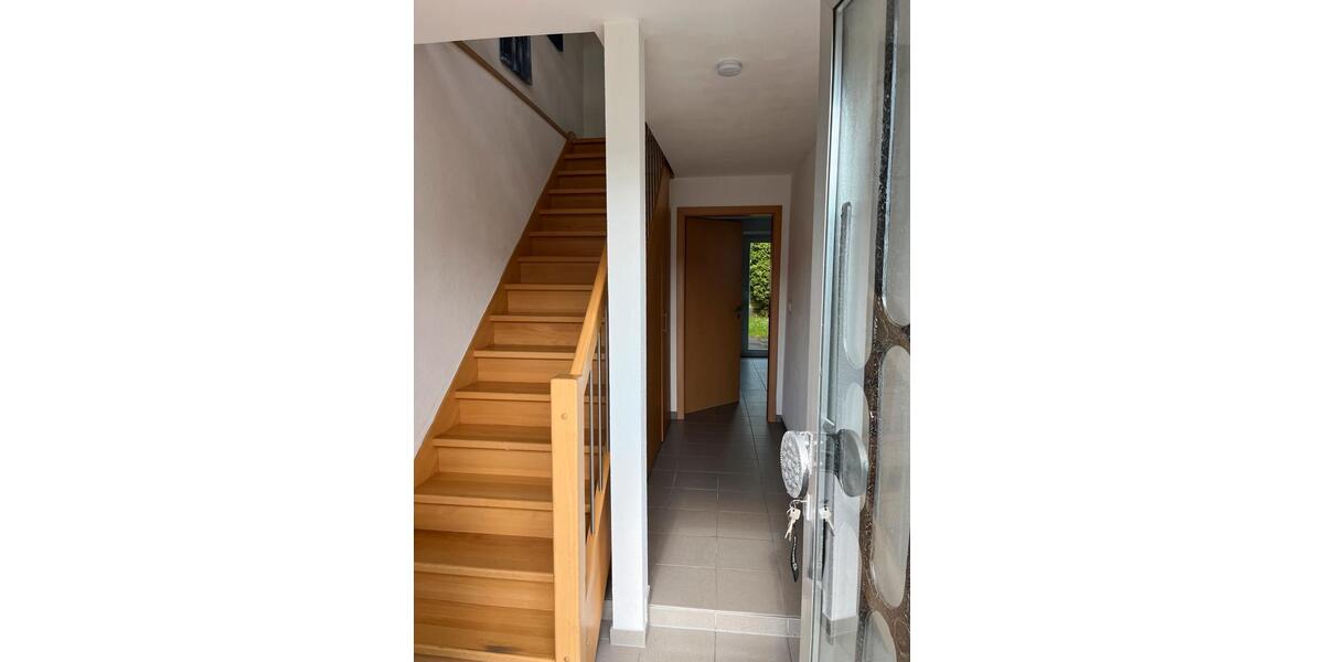 Einfamilienhaus Pronsfeld - 4 Zimmer, 110 m&sup2;, 1.150&euro; | Angebot:25833957