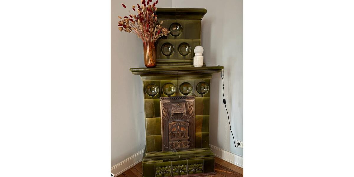 Hochparterre Wiesbaden Klarenthal - 4 Zimmer, 132 m&sup2;, 1.980&euro; | Angebot:25045916