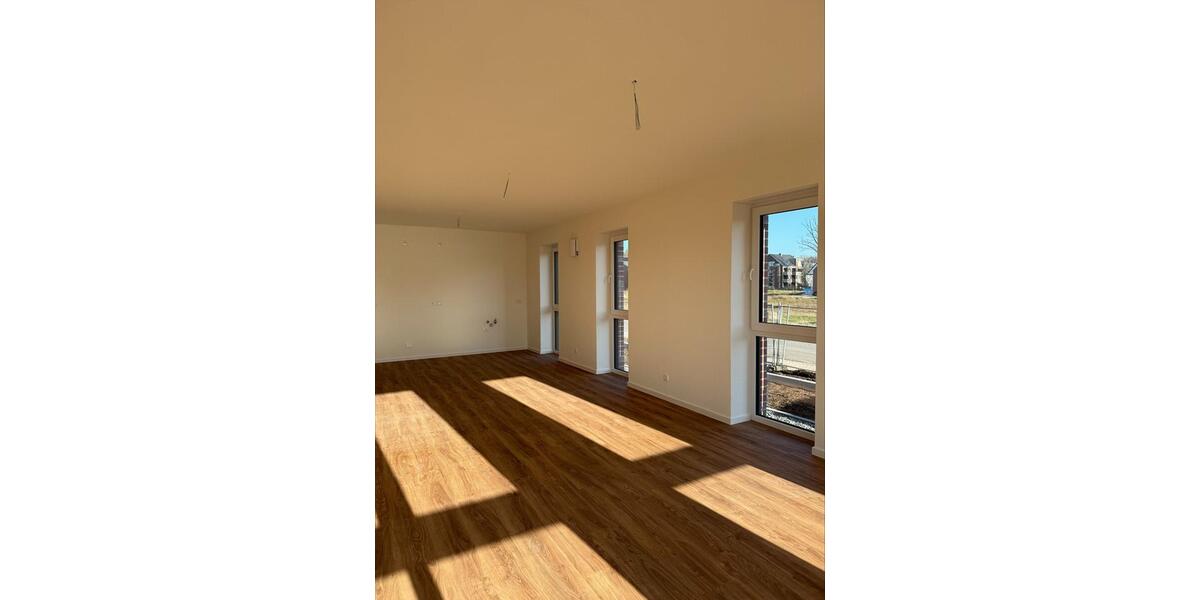 Erdgeschoßwohnung Oldenburg Alexandersfeld - 3 Zimmer, 96 m&sup2;, 1.390&euro; | Angebot:25363783