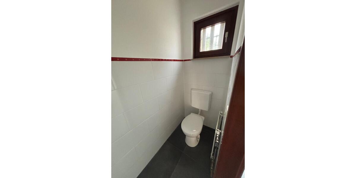 Reihenhaus Nürnberg Holzheim - 6 Zimmer, 120 m&sup2;, 1.700&euro; | Angebot:26048184