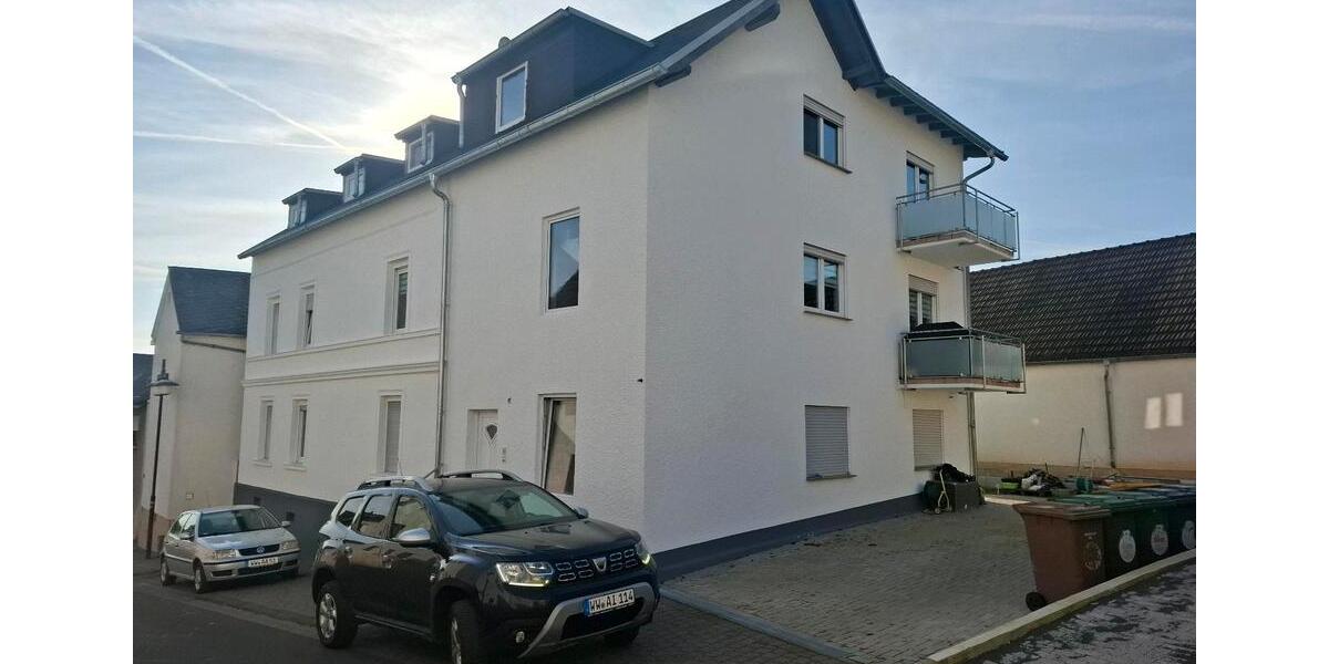 Etagenwohnung Höhr-Grenzhausen Grenzhausen - 4 Zimmer, 95 m&sup2;, 1.200&euro; | Angebot:26187638