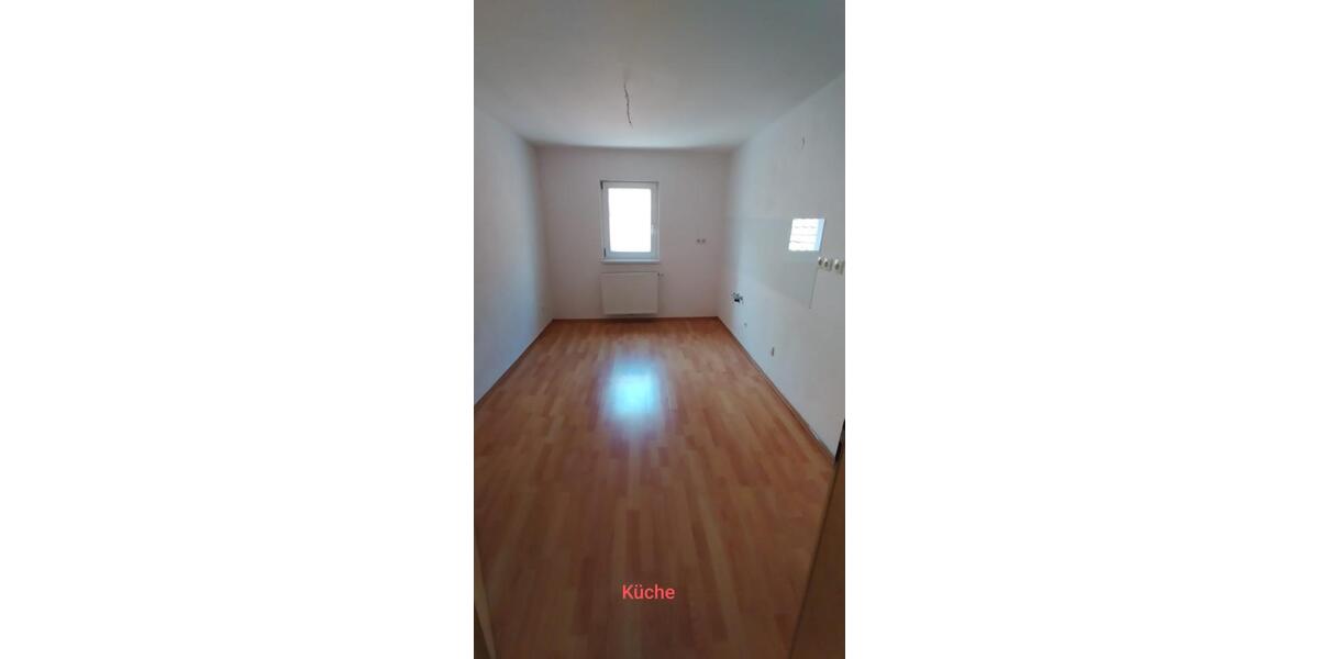 Etagenwohnung Offenhausen - 4 Zimmer, 120 m&sup2;, 1.380&euro; | Angebot:25614776