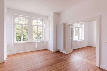 Wohnung Wiesbaden Nordost - 3 Zimmer, 110 m&sup2;, 2.500&euro; | Angebot:27255575