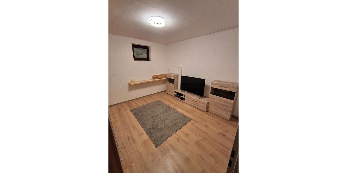 Wohnen auf Zeit Gilching - 2 Zimmer, 12 m&sup2;, 700&euro; | Angebot:24447304
