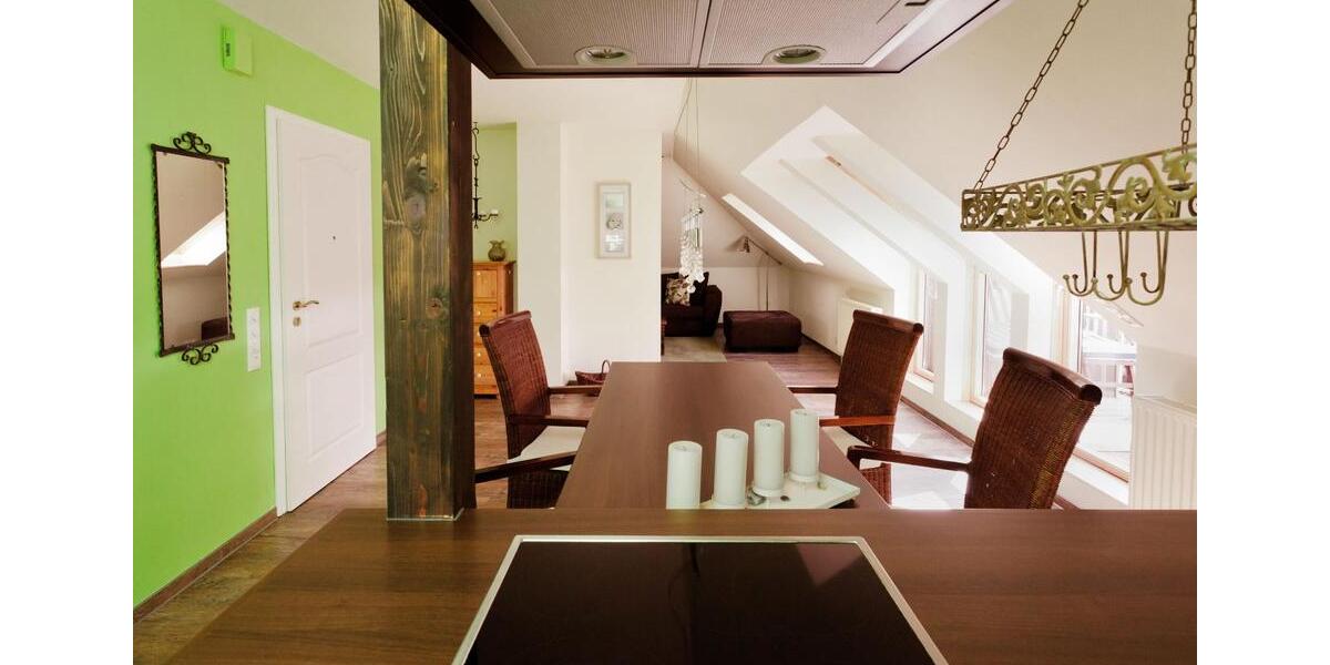 Dachgeschoßwohnung Neustadt in Holstein - 2 Zimmer, 61 m&sup2;, 980&euro; | Angebot:25934968