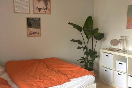 Wohnen auf Zeit Köln Lindenthal - 14 Zimmer, 61 m&sup2;, 550&euro; | Angebot:26488426