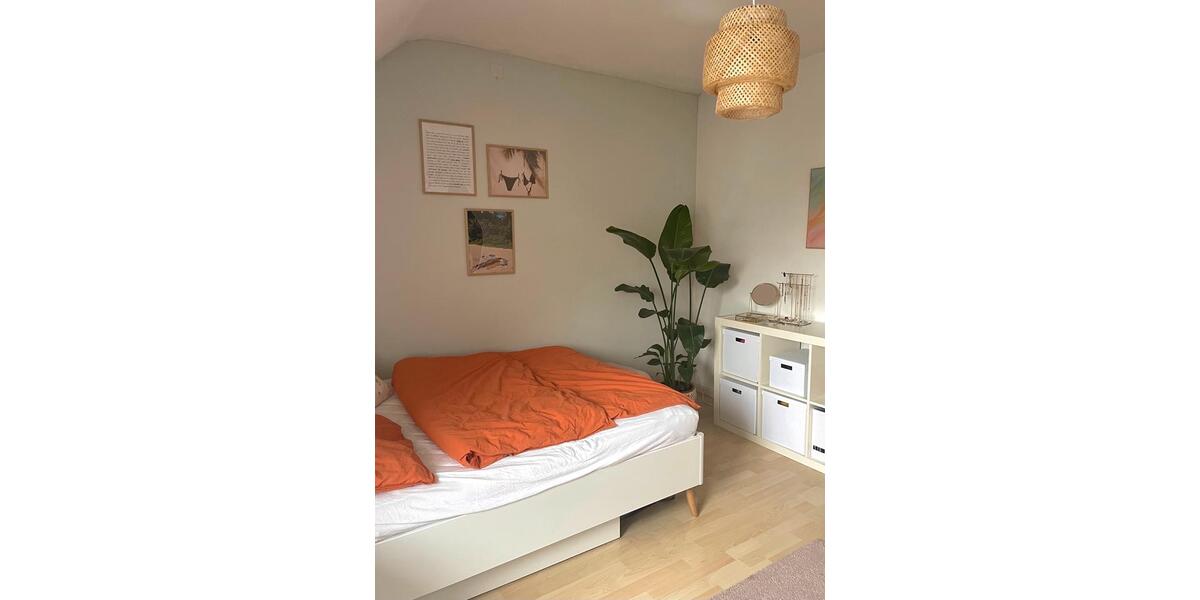 Wohnen auf Zeit Köln Lindenthal - 14 Zimmer, 61 m&sup2;, 550&euro; | Angebot:26488426