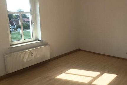 Wohnung Ebersbach-Neugersdorf Neugersdorf - 2 Zimmer, 50 m&sup2;, 250&euro; | Angebot:26646092
