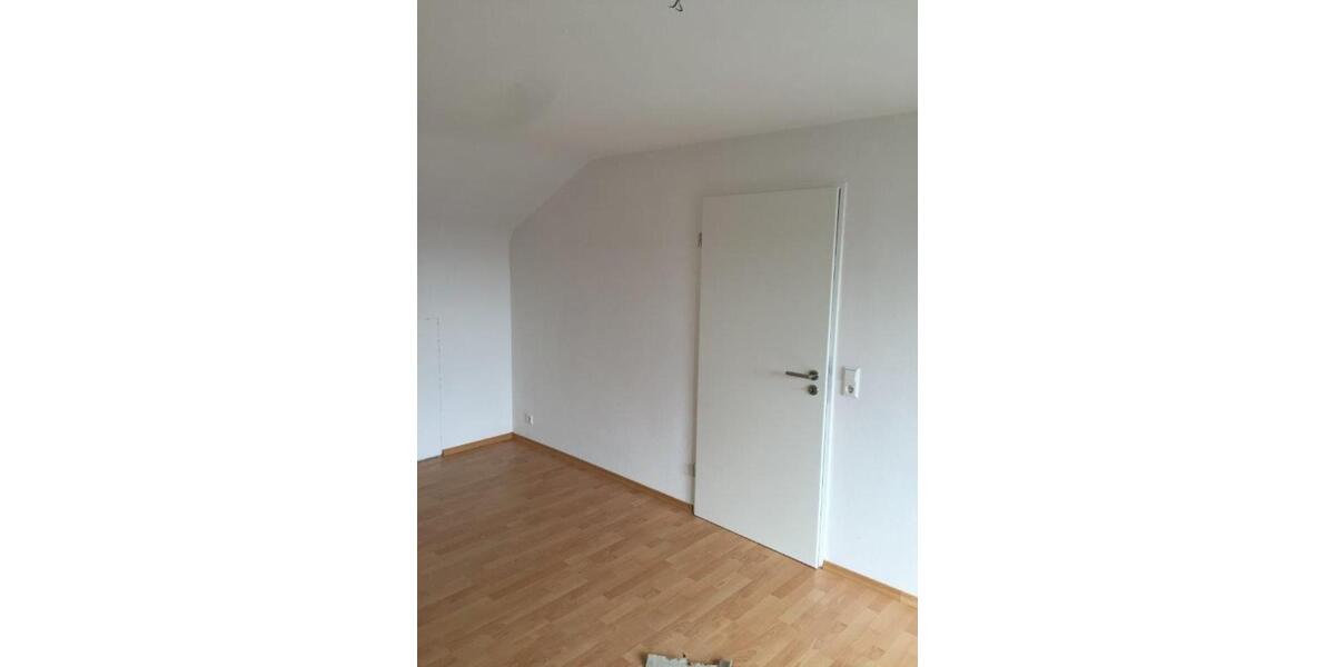 Dachgeschoßwohnung Freudenstadt - 3 Zimmer, 86 m&sup2;, 850&euro; | Angebot:24840688