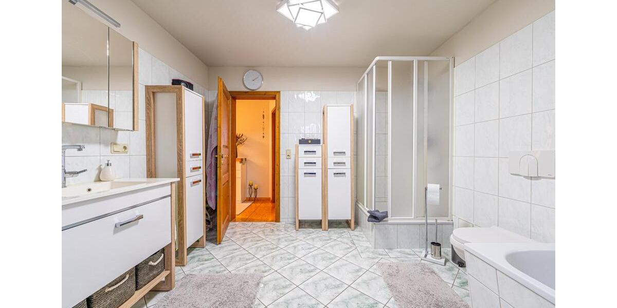 Dachgeschoßwohnung Quedlinburg - 3 Zimmer, 83 m&sup2;, 630&euro; | Angebot:26003360