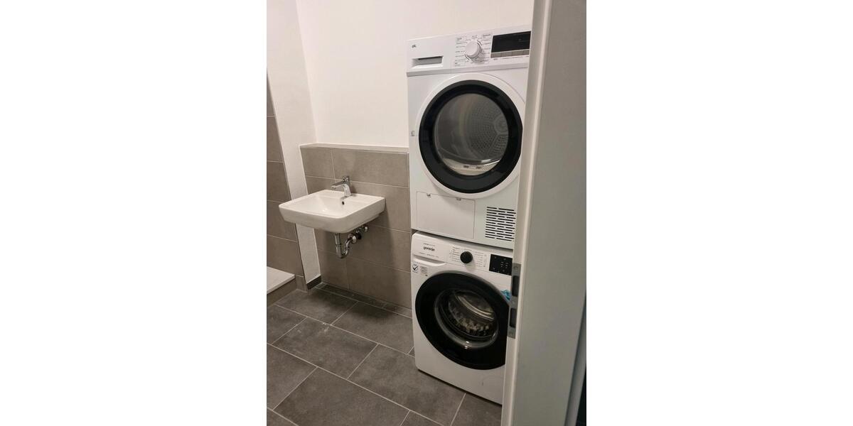 Wohnen auf Zeit Altdorf - 13 Zimmer, 460 m&sup2;, 450&euro; | Angebot:26285351