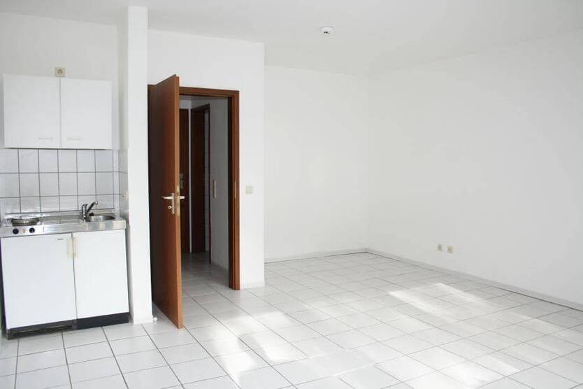 KL-Nähe Gartenschau - 1-Zimmer-Apartment mit Balkon und Miniküche