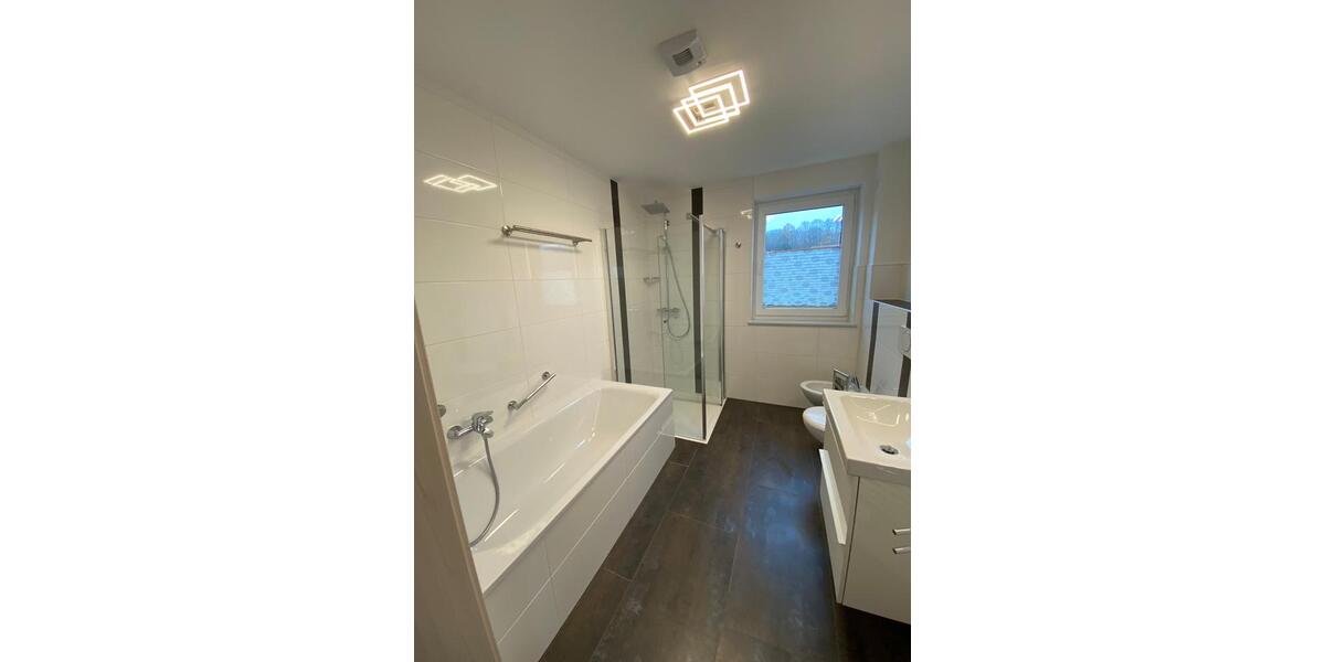 Etagenwohnung Marburg Marbach - 3 Zimmer, 94 m&sup2;, 1.520&euro; | Angebot:26700012