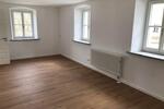 Etagenwohnung Pfreimd - 4 Zimmer, 113 m&sup2;, 780&euro; | Angebot:25963117