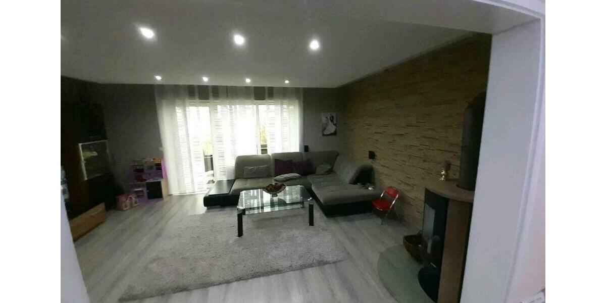 Doppelhaushälfte Marsberg - 3 Zimmer, 110 m&sup2;, 1.200&euro; | Angebot:25106802