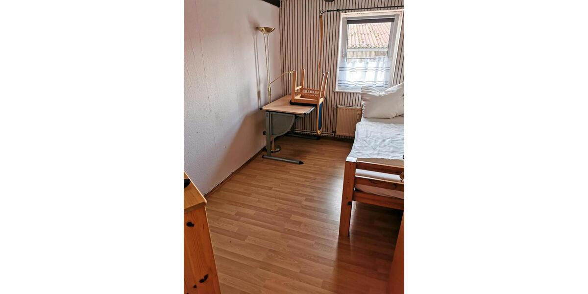 Wohnen auf Zeit Dransfeld - 4 Zimmer, 103 m&sup2;, 15&euro; | Angebot:26449342