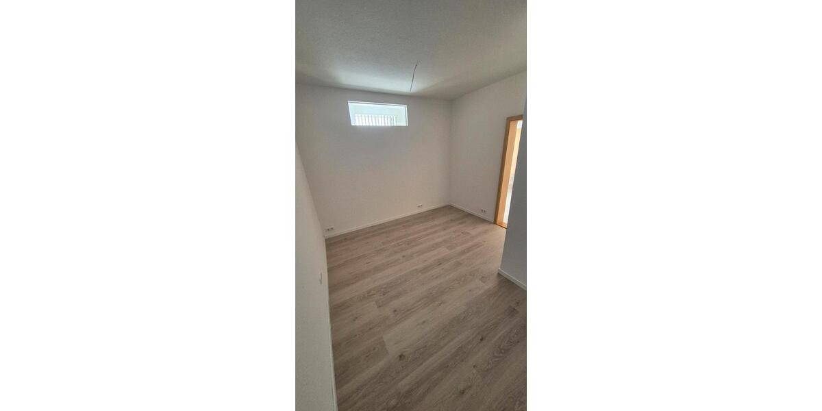 Erdgeschoßwohnung Ilmenau Frauenwald - 2.5 Zimmer, 80 m&sup2;, 550&euro; | Angebot:25552942