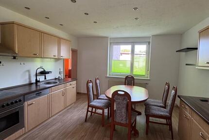 Wohnung Bad Schmiedeberg - 4 Zimmer, 119 m&sup2;, 950&euro; | Angebot:26505450