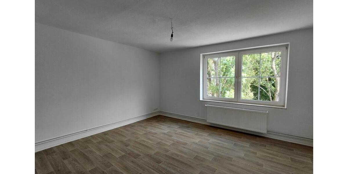 Etagenwohnung Staßfurt Löderburg - 2 Zimmer, 52 m&sup2;, 389&euro; | Angebot:22081913