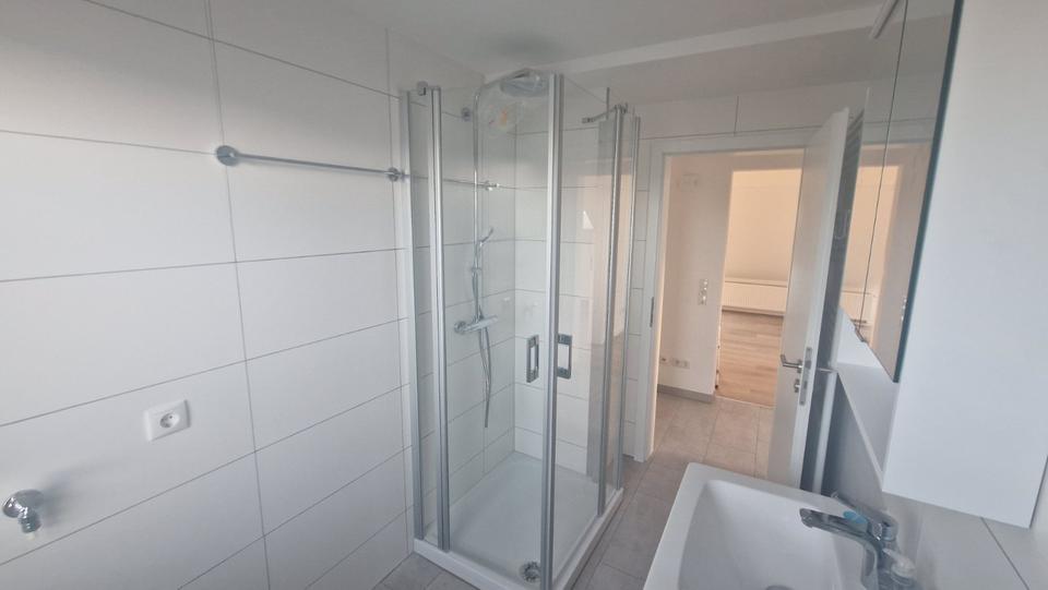 Dachgeschoßwohnung Eisenberg (Pfalz) - 2.5 Zimmer, 60 m&sup2;, 660&euro; | Angebot:25719160