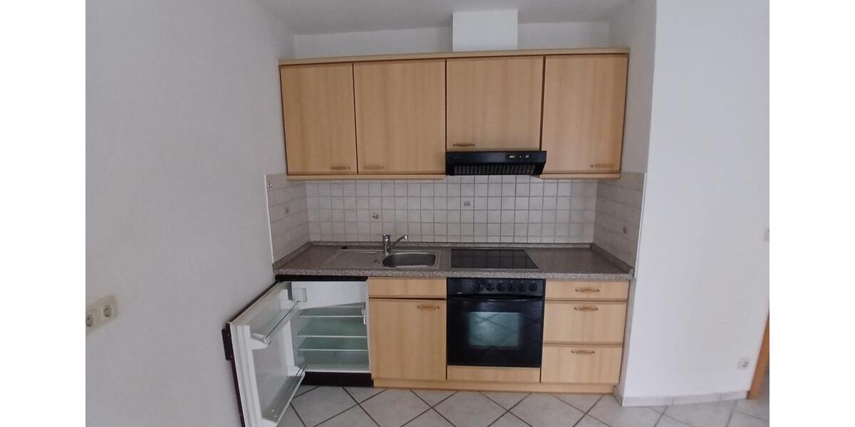 Erdgeschoßwohnung Burg - 2 Zimmer, 40 m&sup2;, 300&euro; | Angebot:24862414