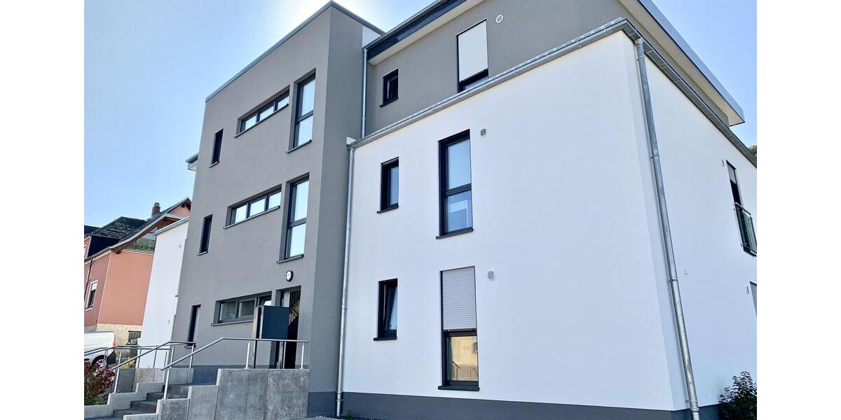 LEIDER SCHON VERMIETET - Hochwertige, moderne 3ZKB-Wohnung, Balkon, Einbauküche,Tiefgaragenstellplatz in Tawern, ideal für LUX-Pendler 3 zimmer