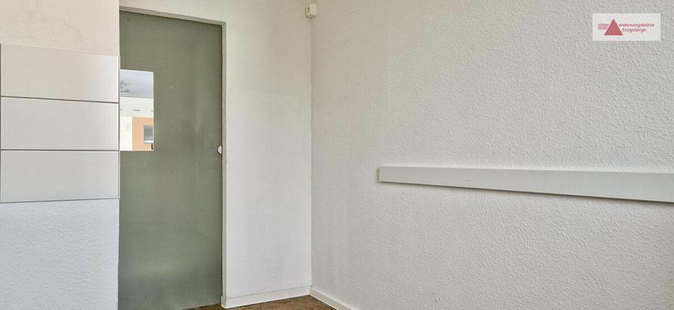 Etagenwohnung Klingenberg - 3 Zimmer, 66 m&sup2;, 420&euro; | Angebot:26646301