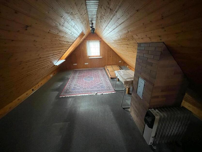 Einfamilienhaus mit Garage