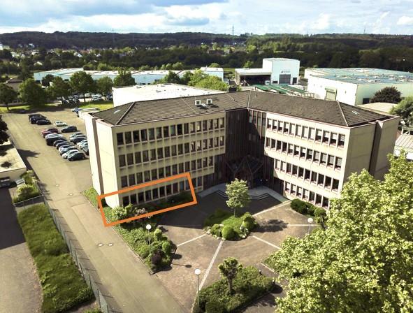 100 m² Flaeche im EG, 3 Bueros, günstig, ca. 1,2 km zur A3560 (Hennef nahe Möbel XXXLutz)