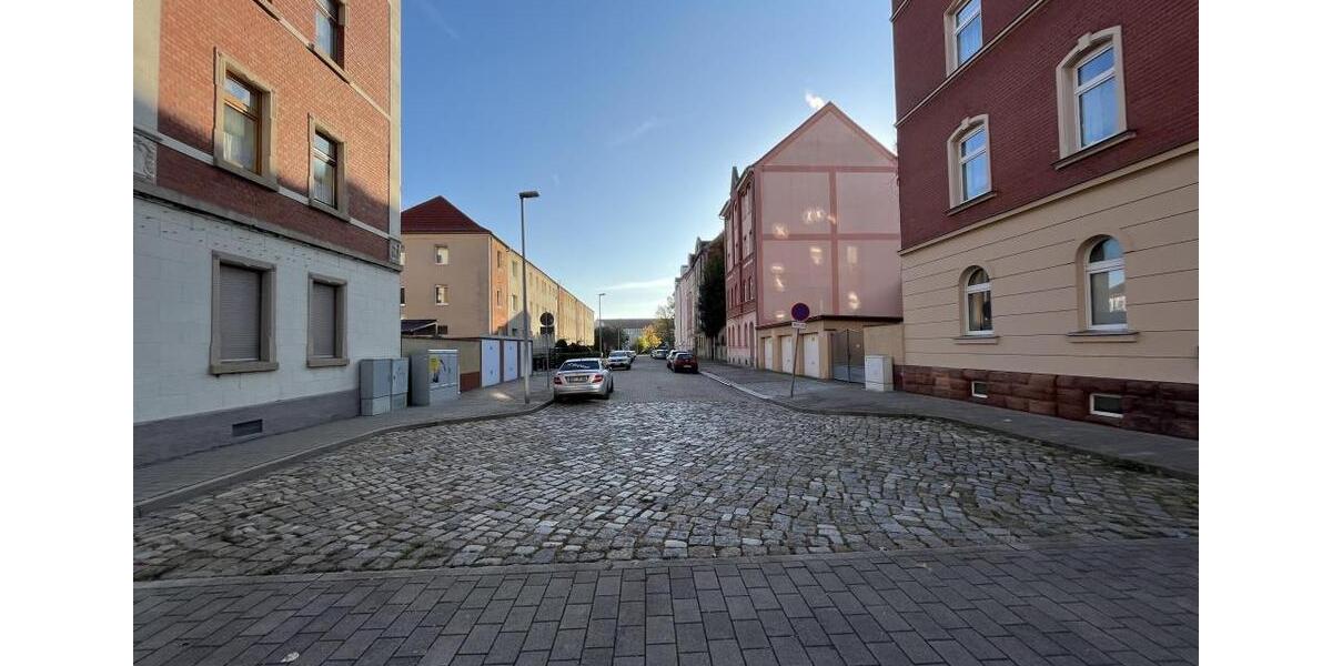 Etagenwohnung Weißenfels - 3 Zimmer, 63 m&sup2;, 346&euro; | Angebot:25854357