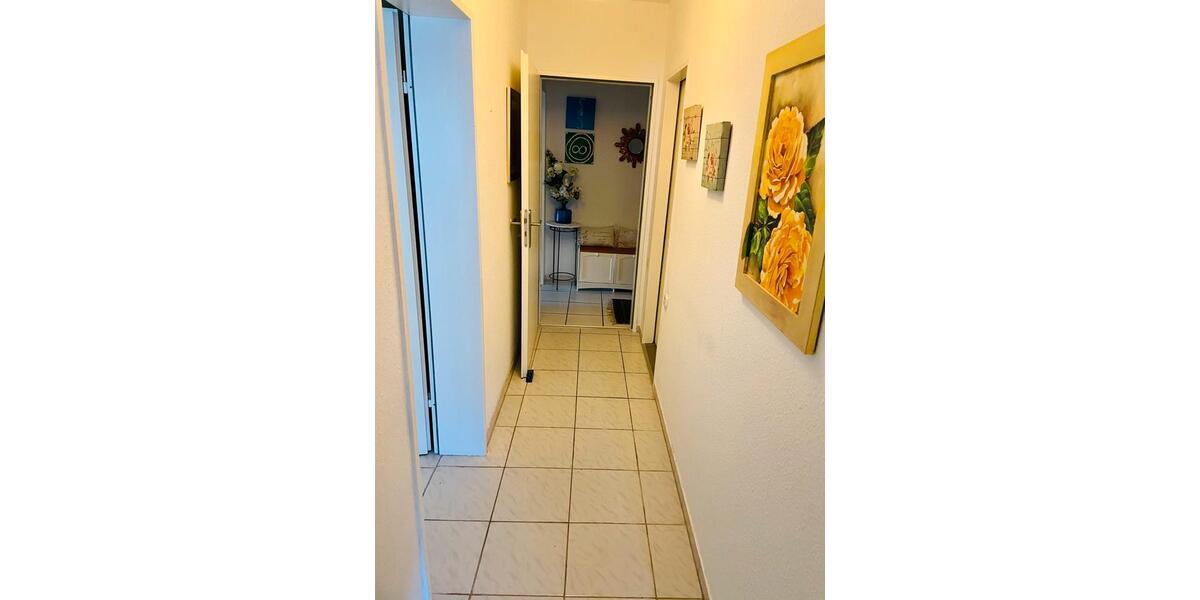Erdgeschoßwohnung Bad Sassendorf - 3 Zimmer, 120 m&sup2;, 750&euro; | Angebot:24872641
