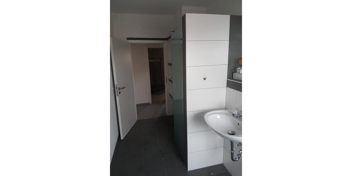 Wohnen auf Zeit Bruchsal - 1 Zimmer, 70 m&sup2;, 550&euro; | Angebot:26535082