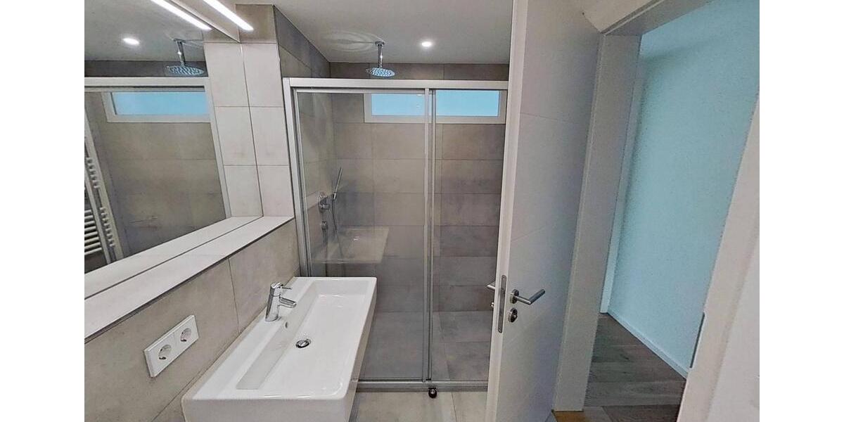 Etagenwohnung Stuttgart Stuttgart-West - 3 Zimmer, 76 m&sup2;, 1.415&euro; | Angebot:26279942