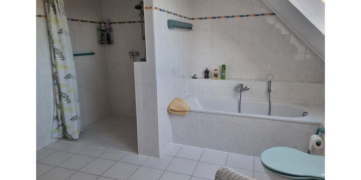 Dachgeschoßwohnung Bleckede - 3.5 Zimmer, 90 m&sup2;, 850&euro; | Angebot:26232215