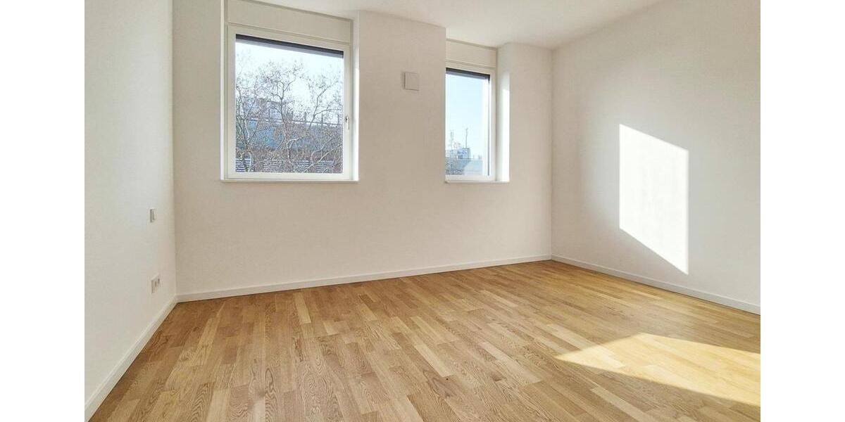 Etagenwohnung Ludwigshafen am Rhein - 3 Zimmer, 98 m&sup2;, 1.500&euro; | Angebot:25760676