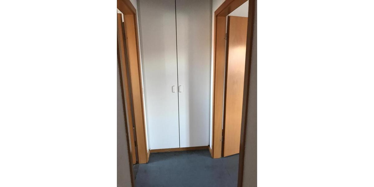 Etagenwohnung Kirchhain - 3 Zimmer, 85 m&sup2;, 600&euro; | Angebot:24653678