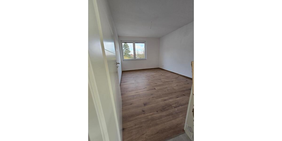 Moderne 3 Zimmer Wohnung Neubauwohnung mit Terasse 3 zimmer