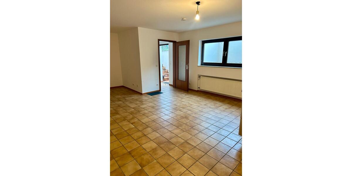 Etagenwohnung Bad Hönningen - 1 Zimmer, 34 m&sup2;, 650&euro; | Angebot:24656415