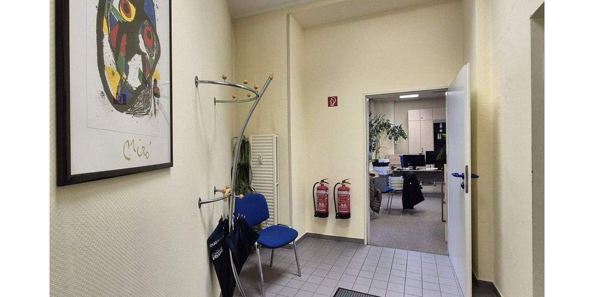 Gewerbeobjekt Ansbach - 3 Zimmer, 103 m&sup2;, 800&euro; | Angebot:25668513