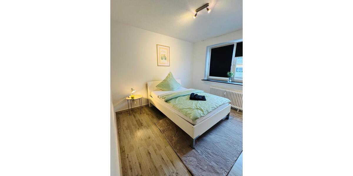 Wohnen auf Zeit Wilhelmshaven Heppens - 50 Zimmer, 300 m&sup2;, 20&euro; | Angebot:26553815