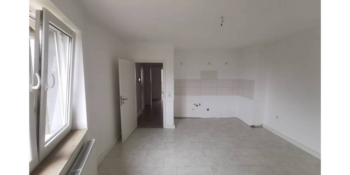 5 Zimmer Wohnung saniert zimmer