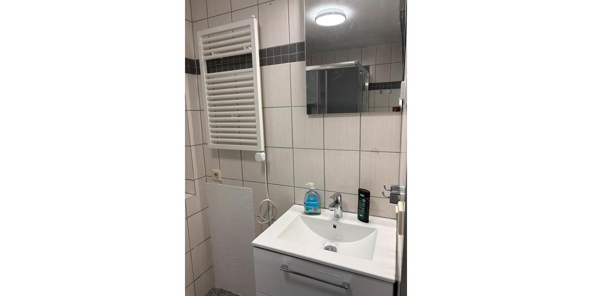 Etagenwohnung Neuhardenberg - 1 Zimmer, 30 m&sup2;, 390&euro; | Angebot:25942027