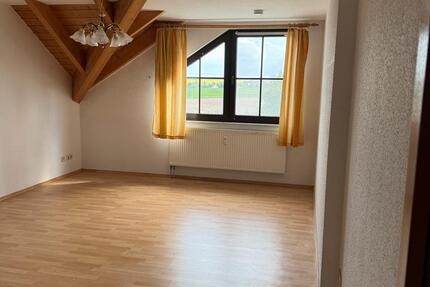 Wohnung Schmölln - 1 Zimmer, 46 m&sup2;, 399&euro; | Angebot:26444477
